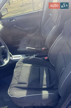 Седан Honda Civic 2004 в 