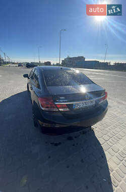 Седан Honda Civic 2015 в 