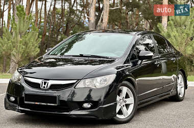 Седан Honda Civic 2010 в 
