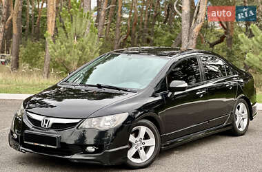 Седан Honda Civic 2010 в 