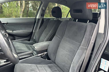 Седан Honda Civic 2010 в 