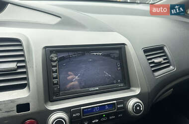 Седан Honda Civic 2010 в 