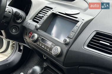 Седан Honda Civic 2009 в 