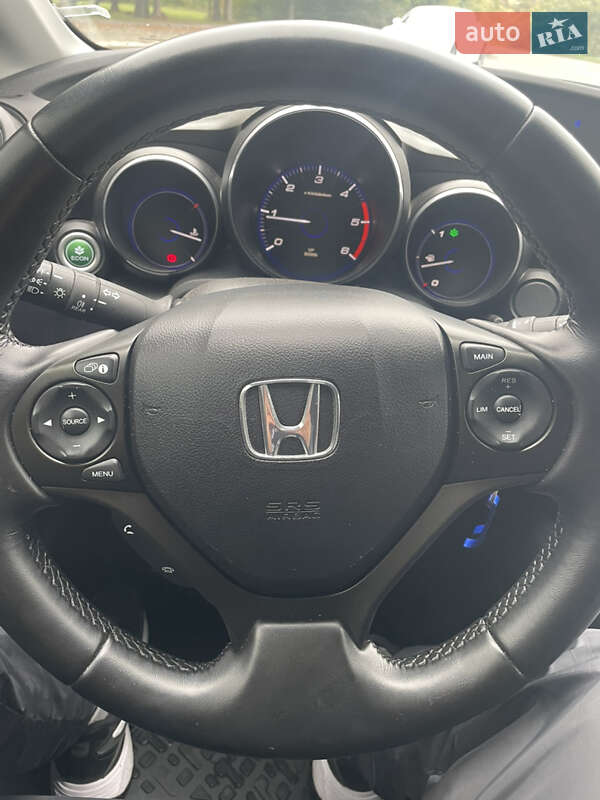 Хэтчбек Honda Civic 2012 в Владимире фото 10 Хэтчбек Honda Civic 2012 в Владимире