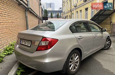 Седан Honda Civic 2012 в 