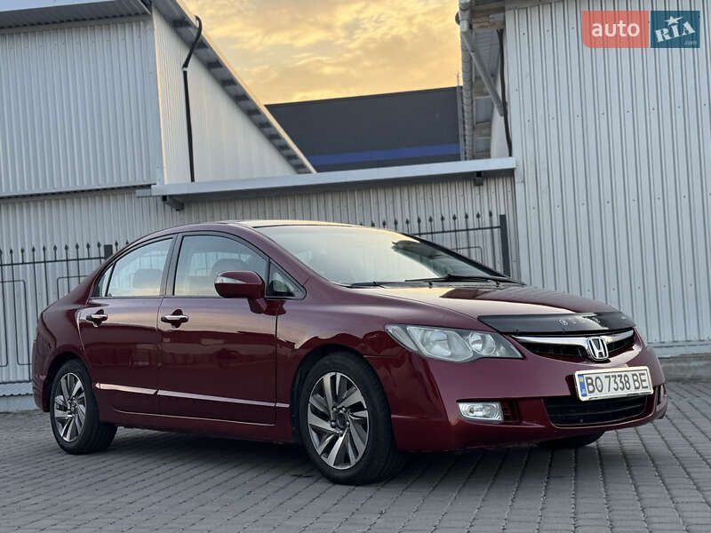 Седан Honda Civic 2006 в Тернополе