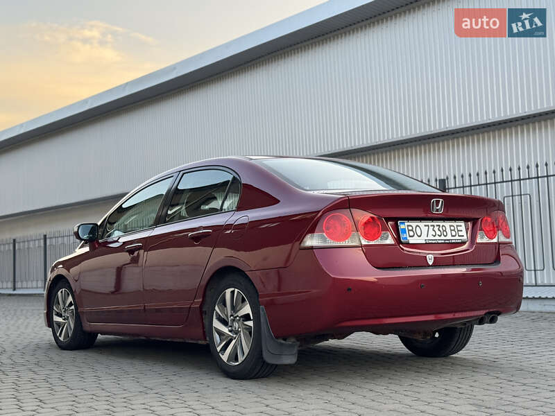 Седан Honda Civic 2006 в Тернополе