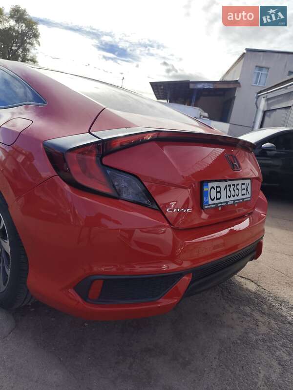 Купе Honda Civic 2017 в Чернигове