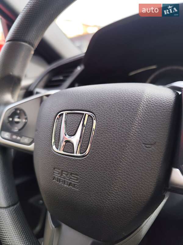 Купе Honda Civic 2017 в Чернигове