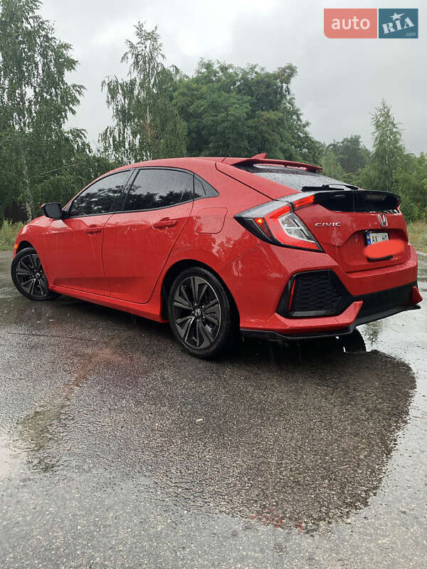 Хэтчбек Honda Civic 2017 в Харькове