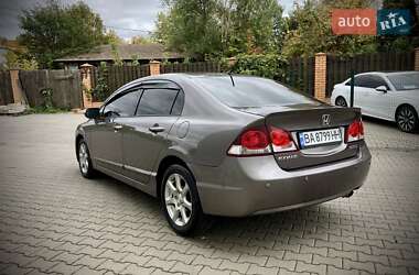 Седан Honda Civic 2009 в 