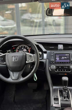 Седан Honda Civic 2015 в 