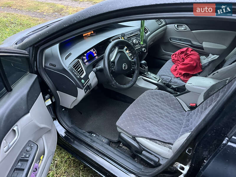 Седан Honda Civic 2013 в Корце фото 6 Седан Honda Civic 2013 в Корце