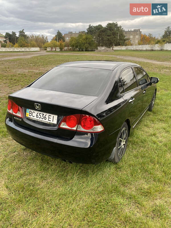Седан Honda Civic 2007 в Тернополі
