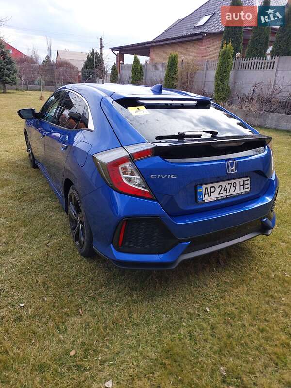 Хетчбек Honda Civic 2018 в Запоріжжі