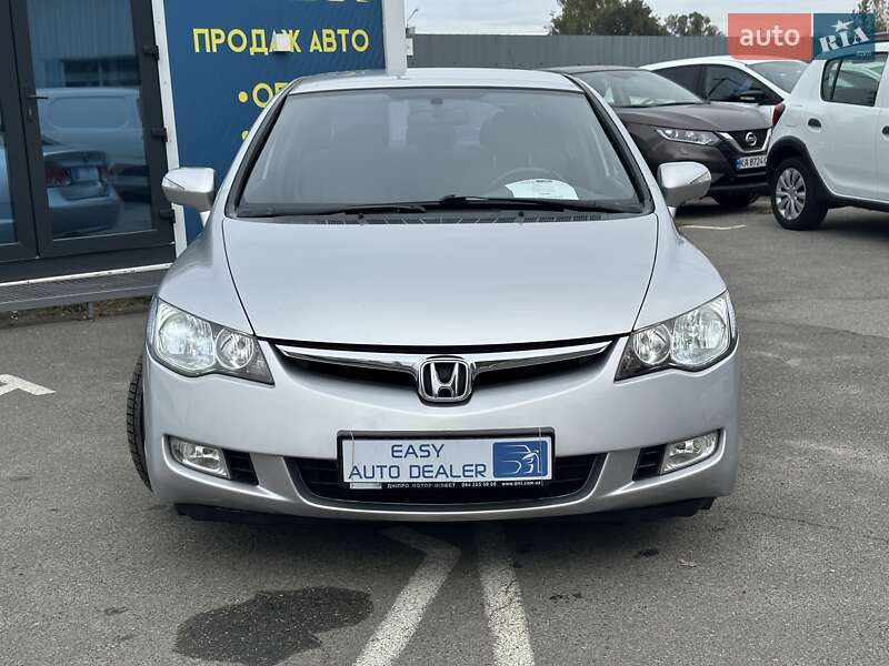 Седан Honda Civic 2007 в Киеве