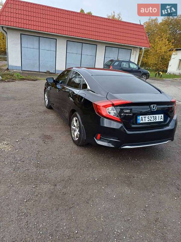 Седан Honda Civic 2019 в Івано-Франківську
