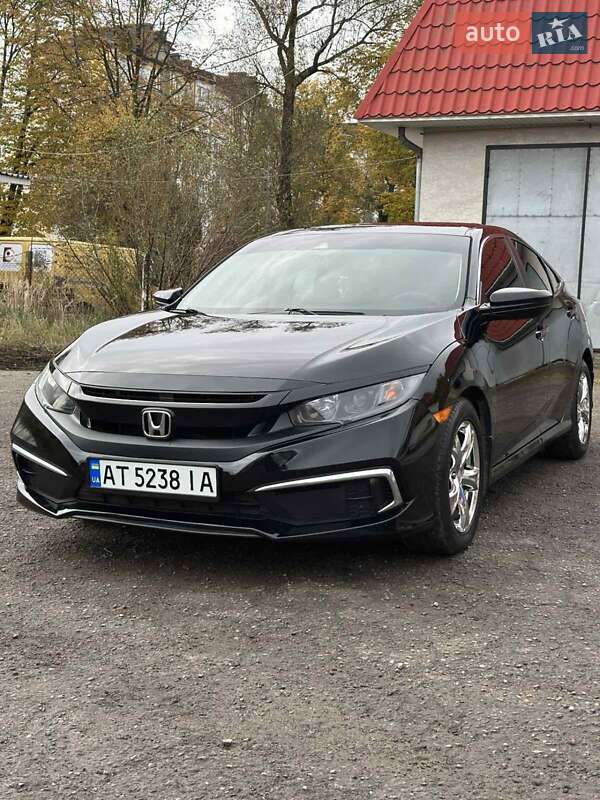 Седан Honda Civic 2019 в Івано-Франківську