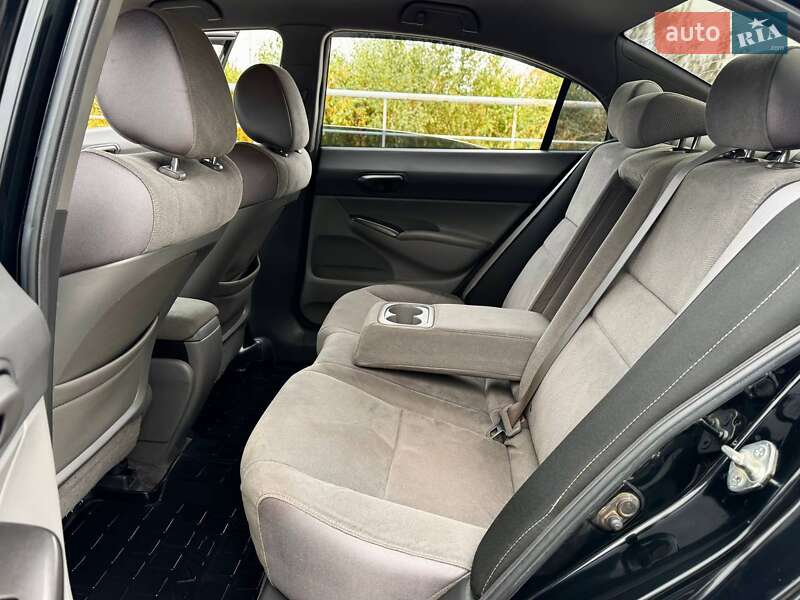 Седан Honda Civic 2007 в Киеве фото 25 Седан Honda Civic 2007 в Киеве