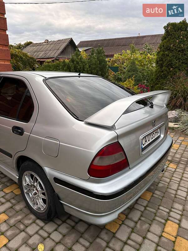 Ліфтбек Honda Civic 1998 в Умані фото 4 Ліфтбек Honda Civic 1998 в Умані