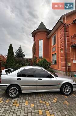 Лифтбек Honda Civic 1998 в 