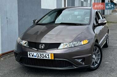 Хэтчбек Honda Civic 2010 в Виннице