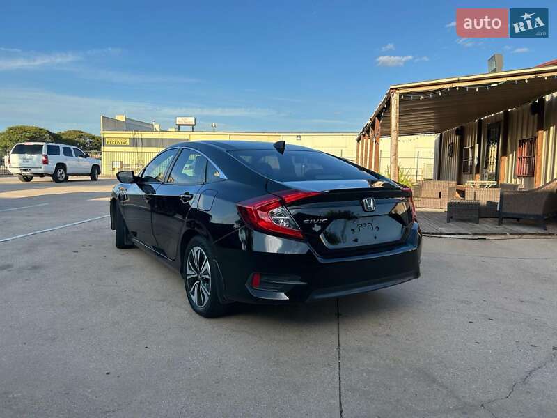 Седан Honda Civic 2017 в Полтаве