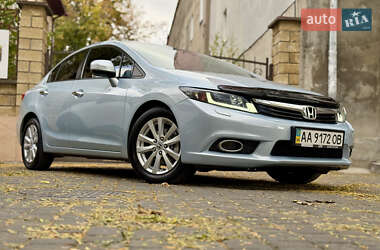 Седан Honda Civic 2012 в  фото 3 Седан Honda Civic 2012 в