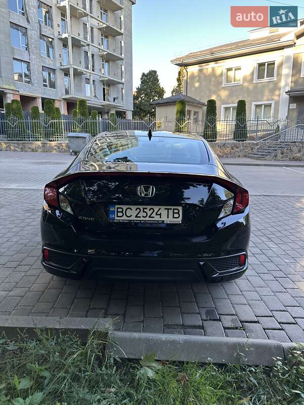Купе Honda Civic 2020 в Львове фото 2 Купе Honda Civic 2020 в Львове