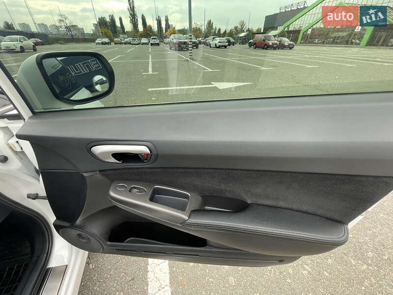 Седан Honda Civic 2008 в Києві