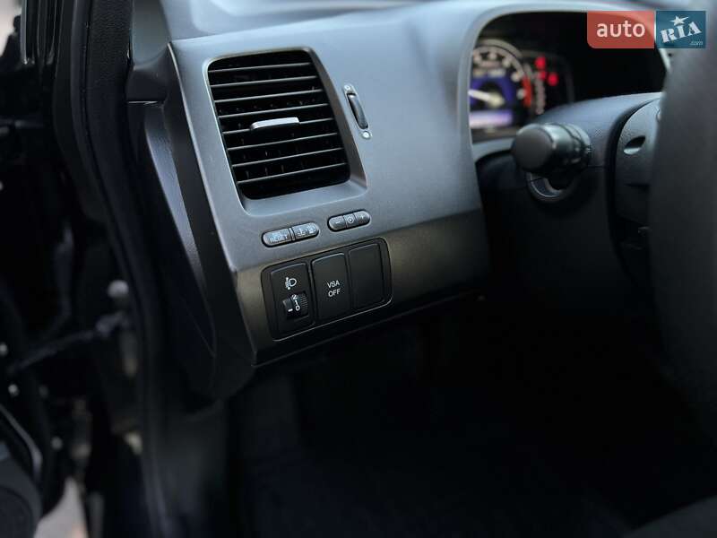 Седан Honda Civic 2010 в Рівному фото 47 Седан Honda Civic 2010 в Рівному