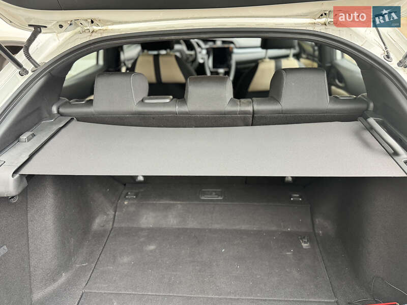 Хэтчбек Honda Civic 2017 в Киеве фото 14 Хэтчбек Honda Civic 2017 в Киеве