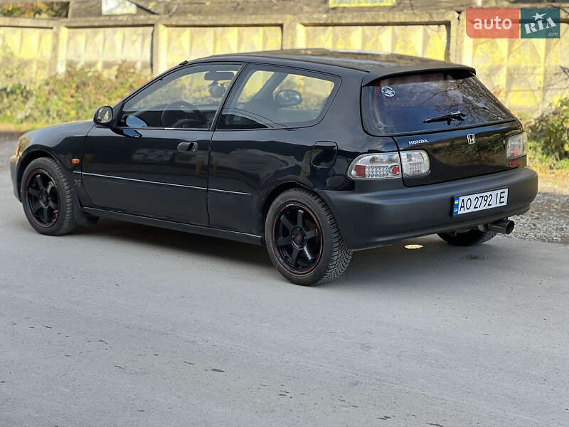 Хэтчбек Honda Civic 1995 в Ивано-Франковске фото 7 Хэтчбек Honda Civic 1995 в Ивано-Франковске