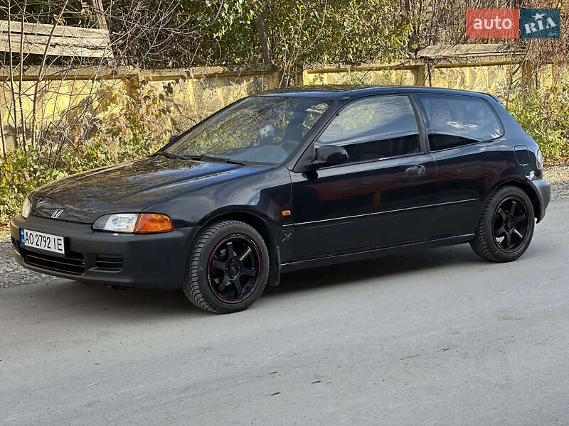 Хэтчбек Honda Civic 1995 в Ивано-Франковске фото 6 Хэтчбек Honda Civic 1995 в Ивано-Франковске