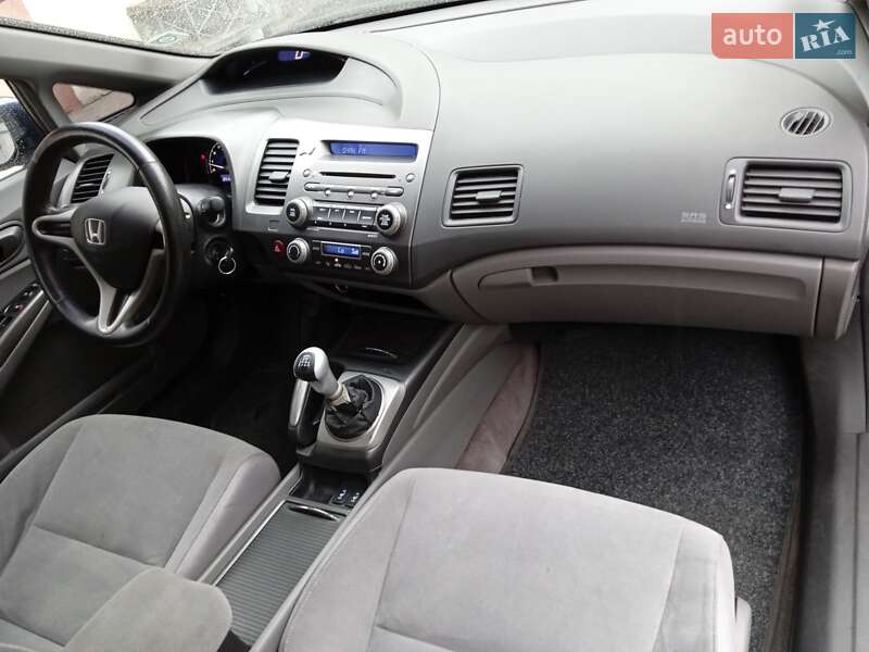 Седан Honda Civic 2007 в Радехові