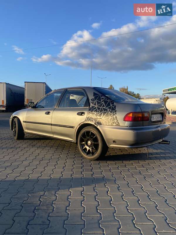 Седан Honda Civic 1994 в Луцке фото 6 Седан Honda Civic 1994 в Луцке