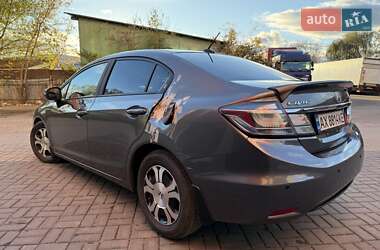 Седан Honda Civic 2013 в  фото 11 Седан Honda Civic 2013 в