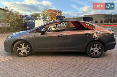 Седан Honda Civic 2013 в  фото 12 Седан Honda Civic 2013 в