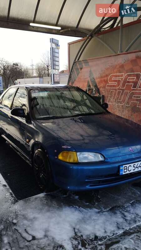 Седан Honda Civic 1995 в Львові