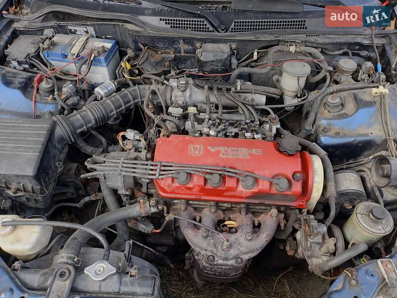 Лифтбек Honda Civic 1995 в Запорожье