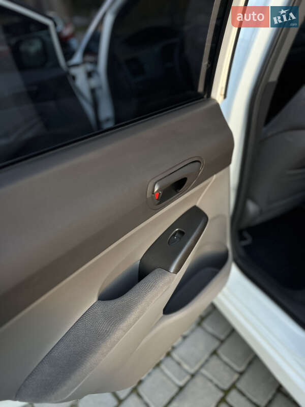 Седан Honda Civic 2007 в Івано-Франківську фото 17 Седан Honda Civic 2007 в Івано-Франківську