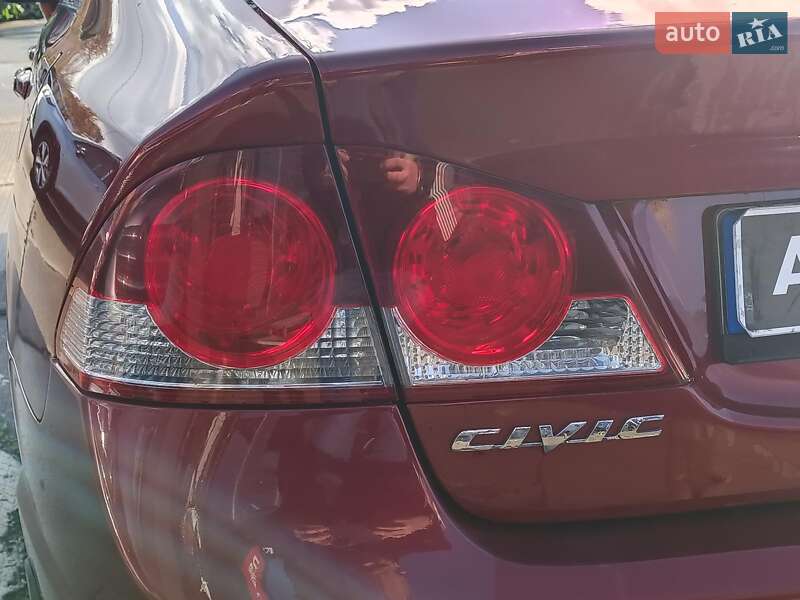 Седан Honda Civic 2008 в Харькове