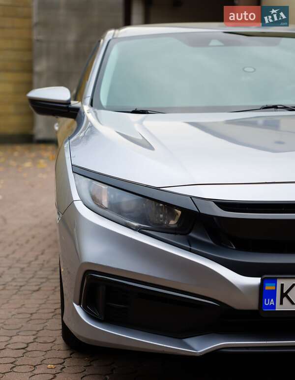 Седан Honda Civic 2020 в Киеве фото 3 Седан Honda Civic 2020 в Киеве