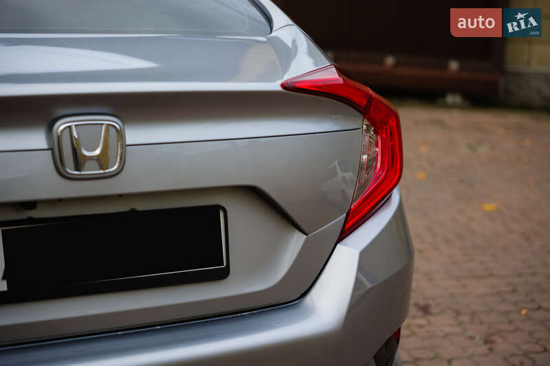 Седан Honda Civic 2020 в Киеве фото 18 Седан Honda Civic 2020 в Киеве