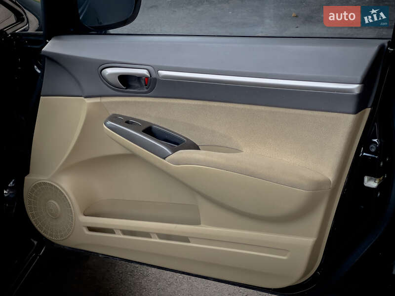 Седан Honda Civic 2008 в Киеве фото 25 Седан Honda Civic 2008 в Киеве