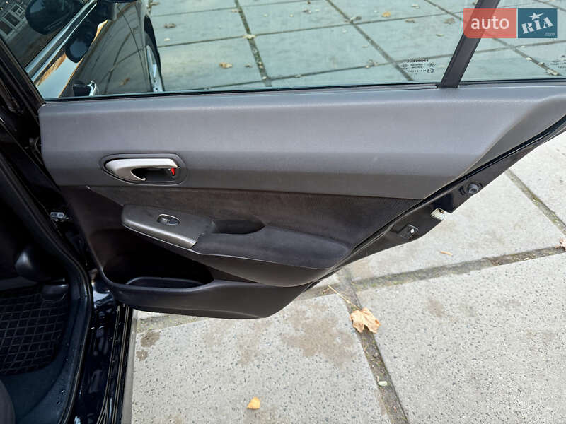 Седан Honda Civic 2008 в Киеве фото 28 Седан Honda Civic 2008 в Киеве