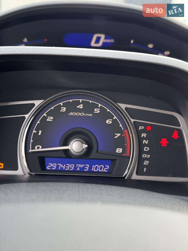 Седан Honda Civic 2008 в Киеве