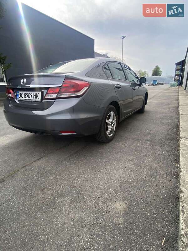 Седан Honda Civic 2013 в Стрые фото 5 Седан Honda Civic 2013 в Стрые