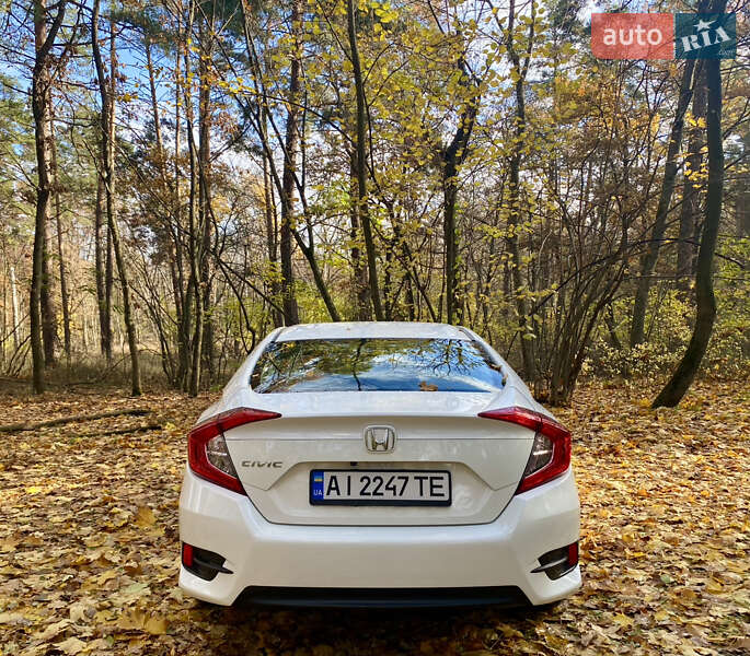 Седан Honda Civic 2018 в Киеве фото 4 Седан Honda Civic 2018 в Киеве