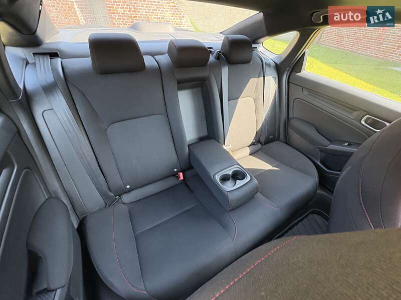 Седан Honda Civic 2022 в Киеве